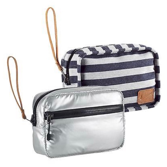 nike pouch bags